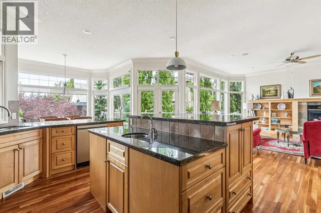 44 Evergreen Lane SW
