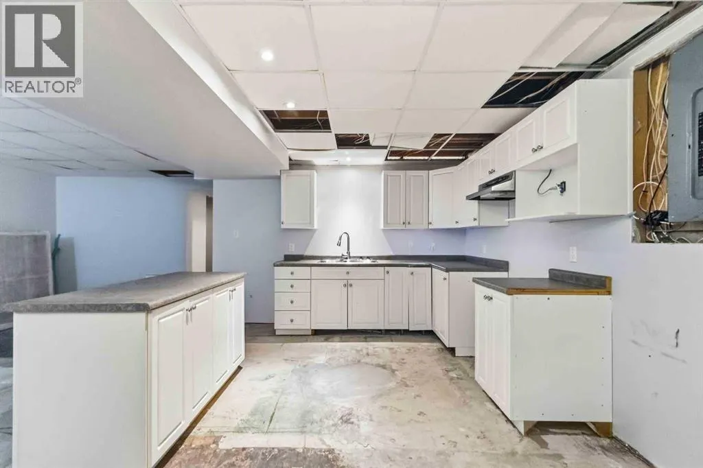 25 Crescent Heights