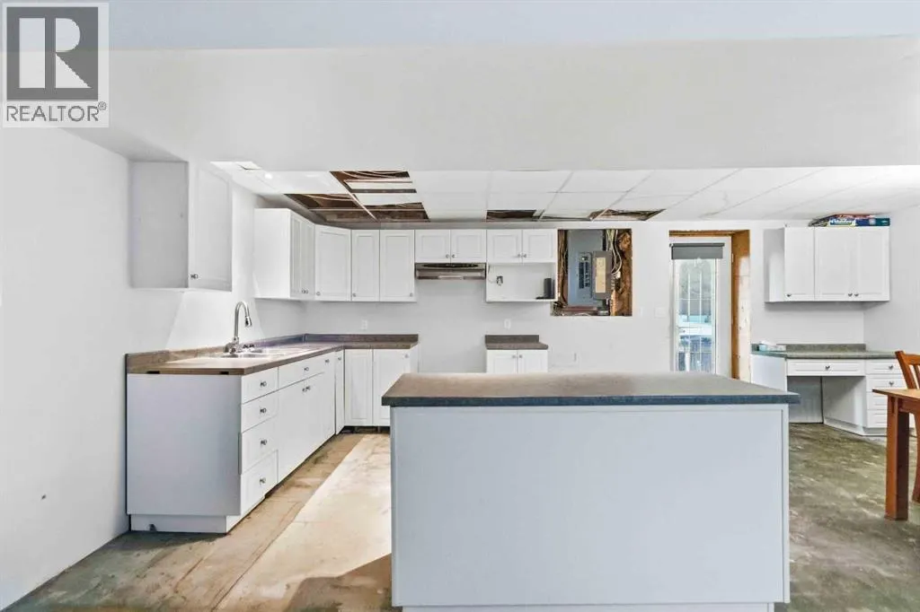 25 Crescent Heights