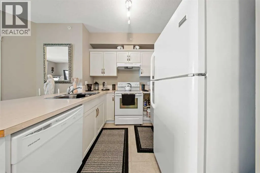 408, 102 Cranberry Park SE