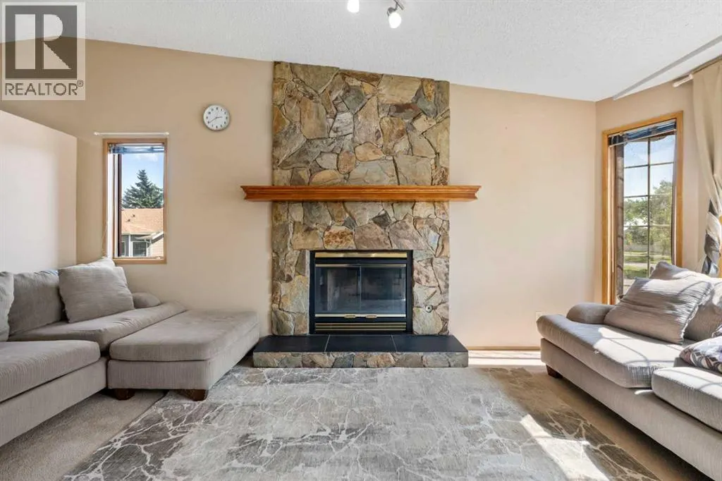 327 Shawbrooke Circle SW