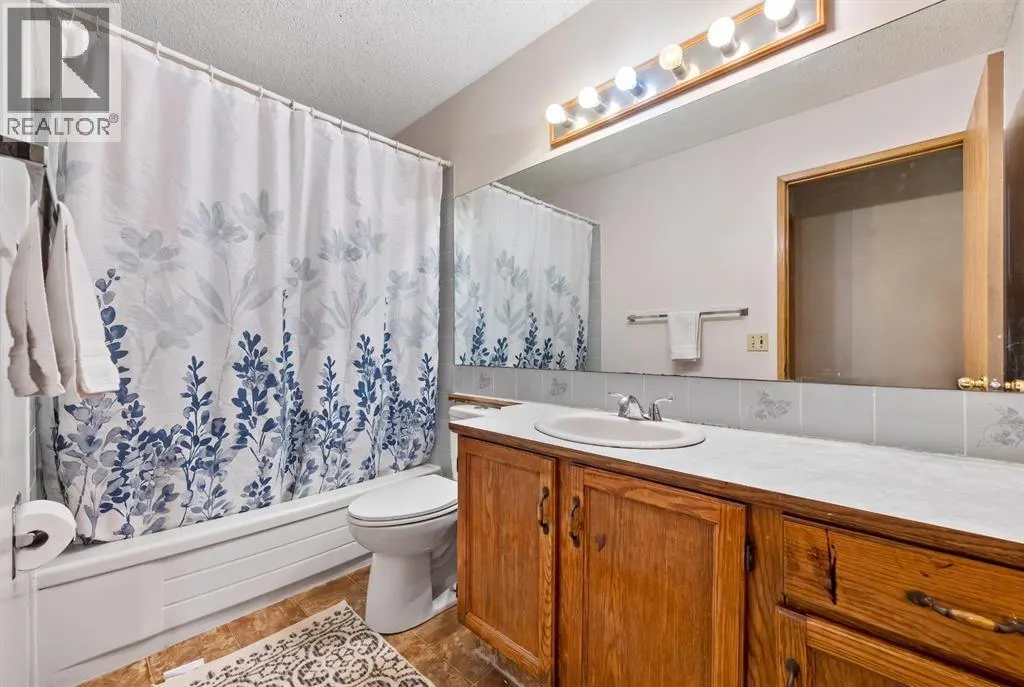 327 Shawbrooke Circle SW