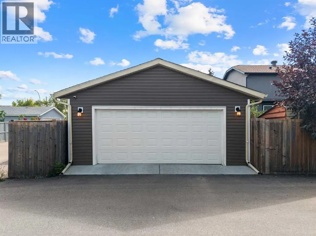 327 Shawbrooke Circle SW