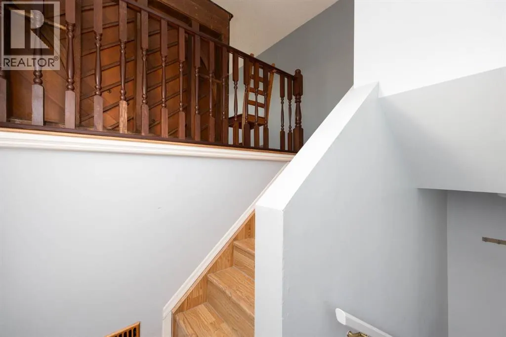 276 Cochrane Crescent