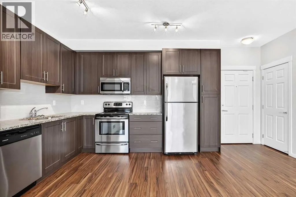 1414, 99 Copperstone Park SE