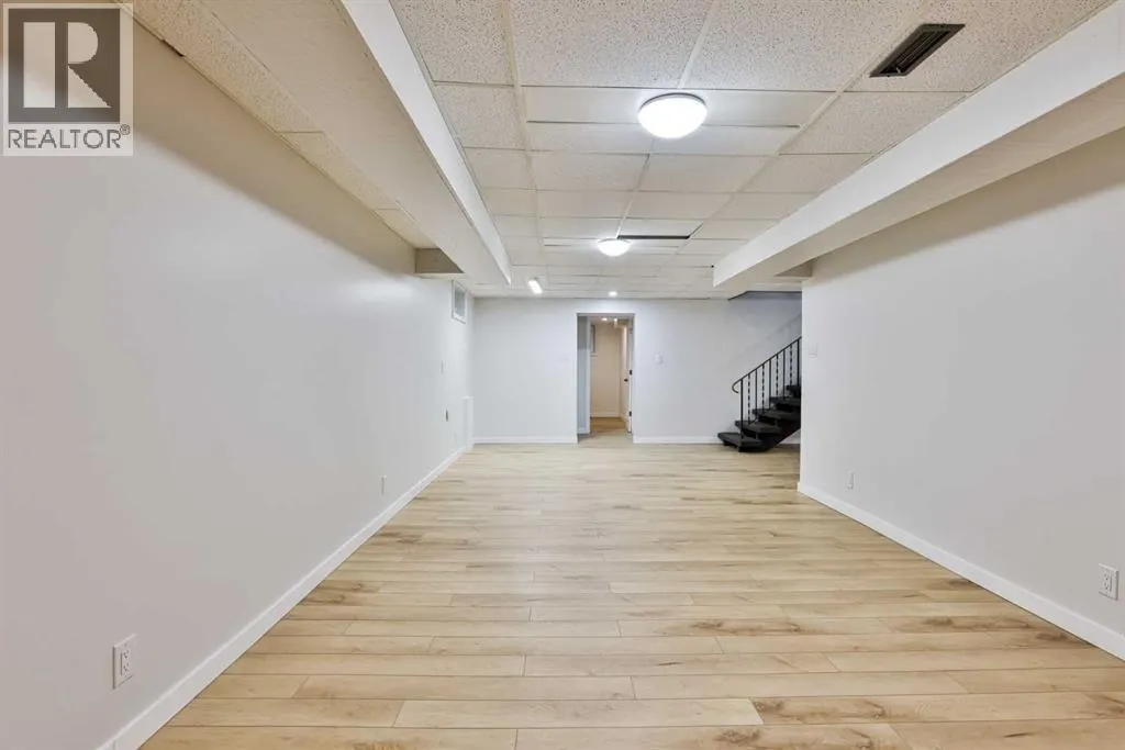 88 Lafayette Boulevard W