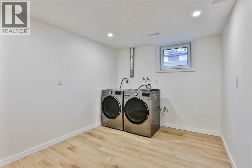 88 Lafayette Boulevard W