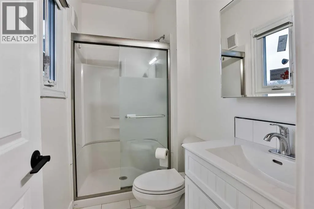 88 Lafayette Boulevard W