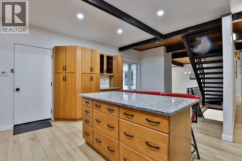 88 Lafayette Boulevard W