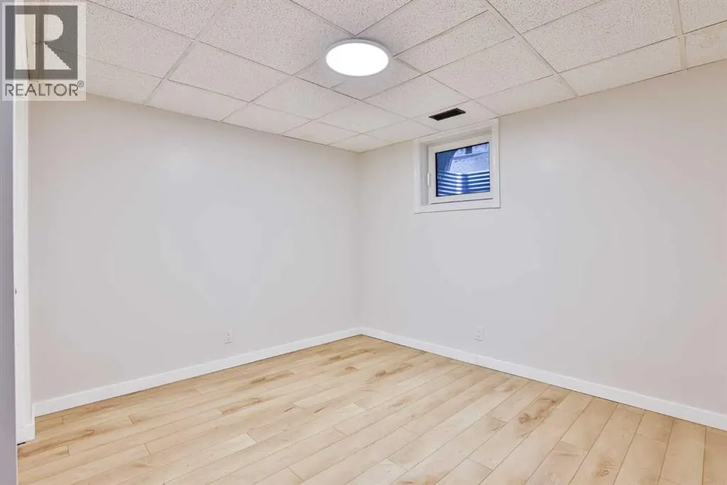 88 Lafayette Boulevard W