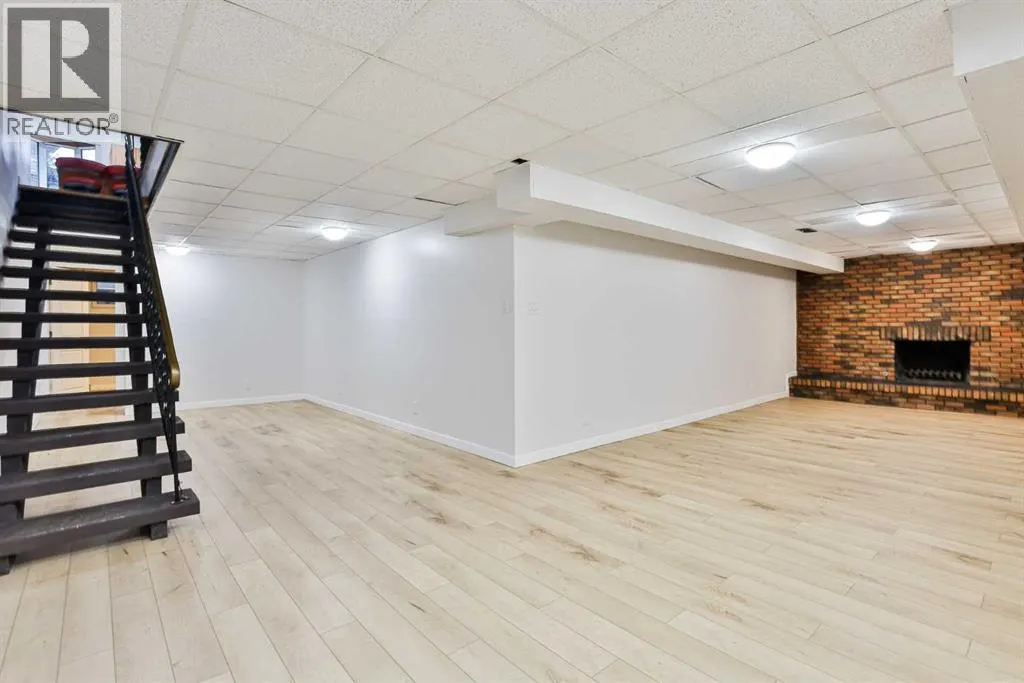 88 Lafayette Boulevard W