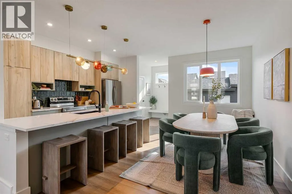 21 Silverton Glen Bay SW