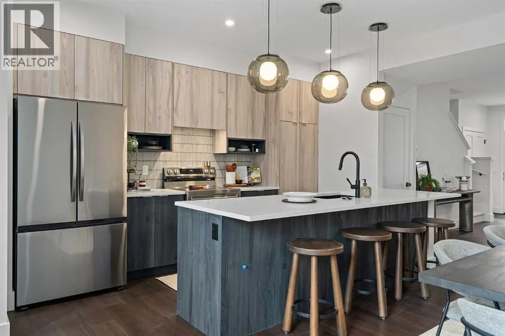 21 Silverton Glen Bay SW
