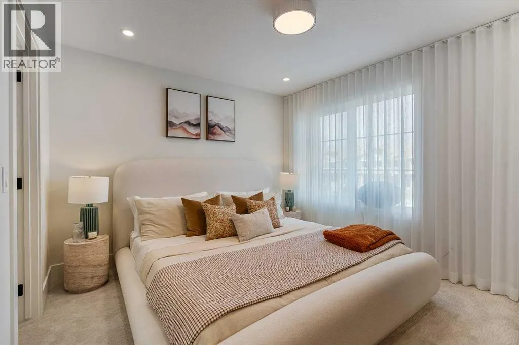 21 Silverton Glen Bay SW