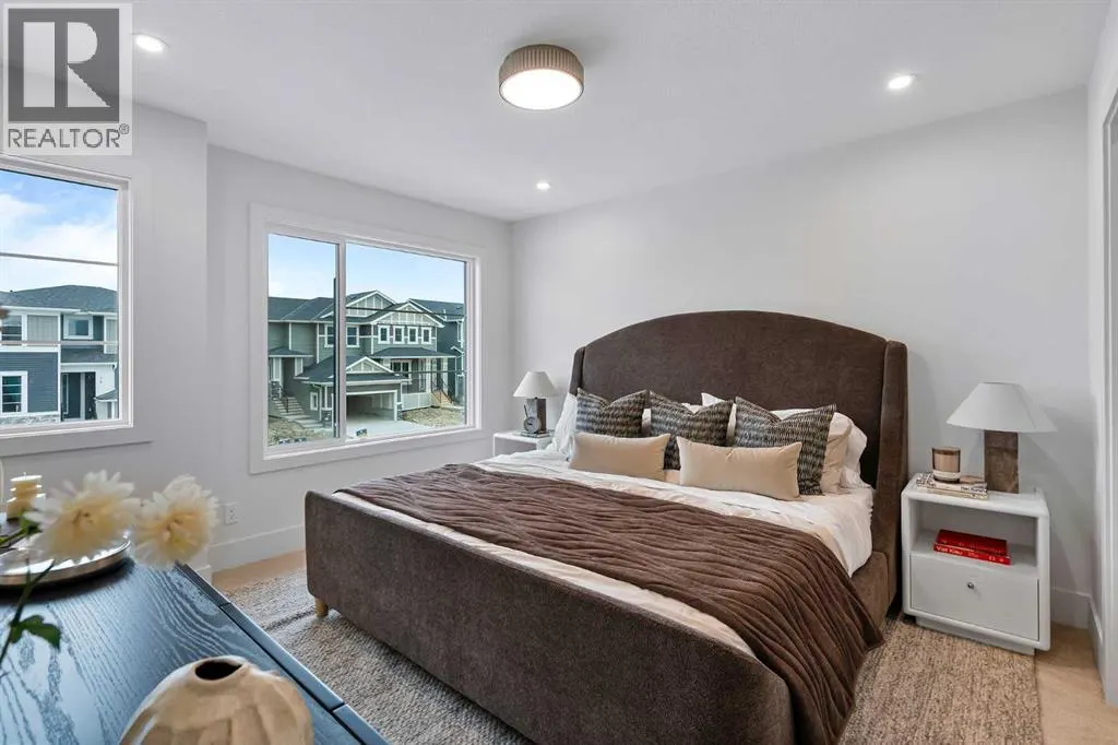 13 Silverton Glen Bay SW