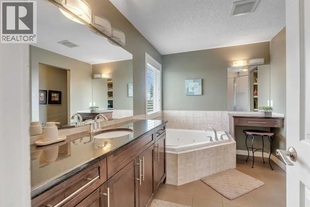 130 Brightonwoods Grove SE