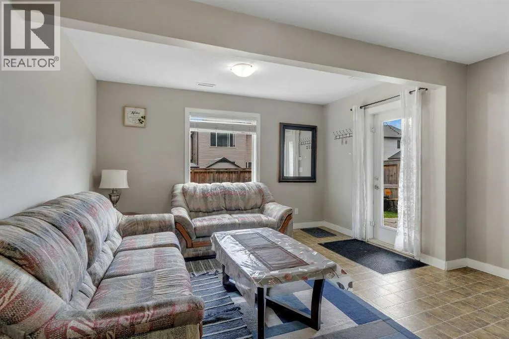 130 Brightonwoods Grove SE