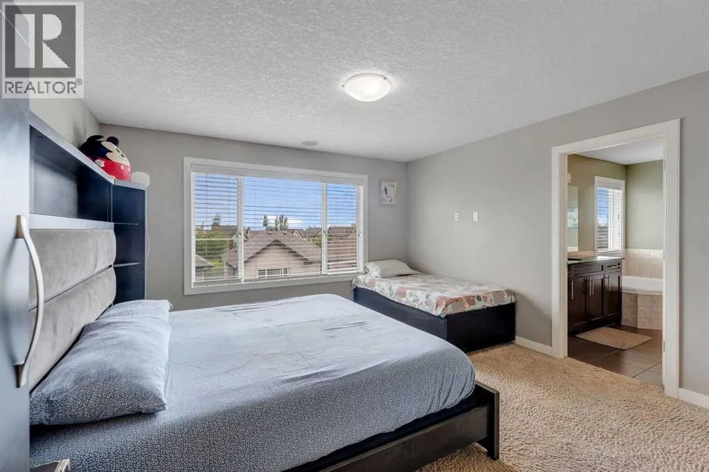 130 Brightonwoods Grove SE