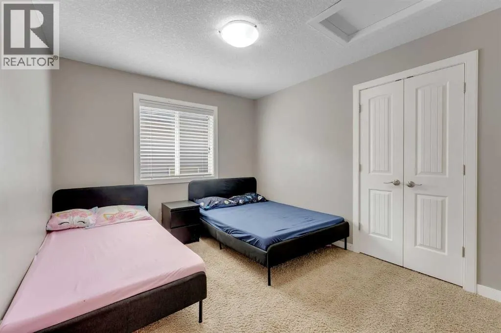 130 Brightonwoods Grove SE