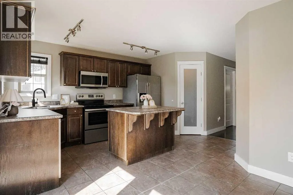 185 Gravelstone Way
