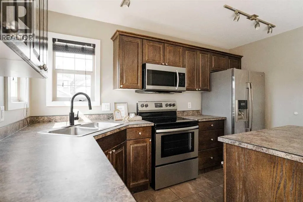 185 Gravelstone Way