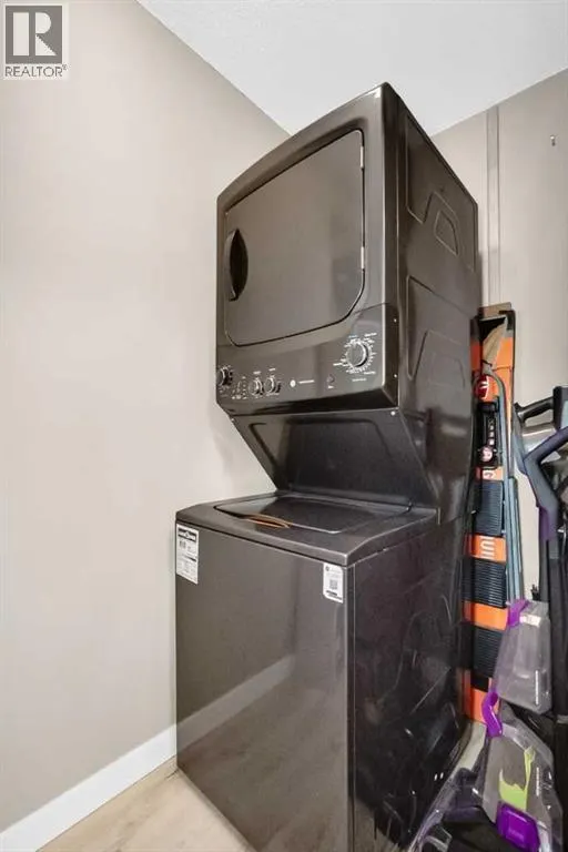 3116, 10 Prestwick Bay SE