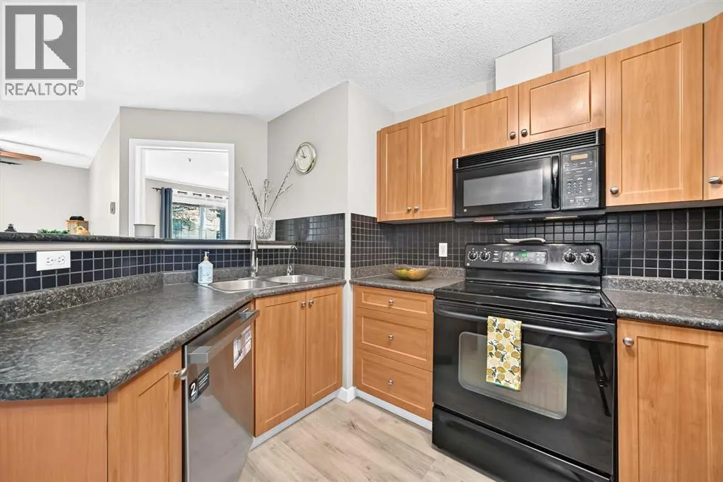 3116, 10 Prestwick Bay SE