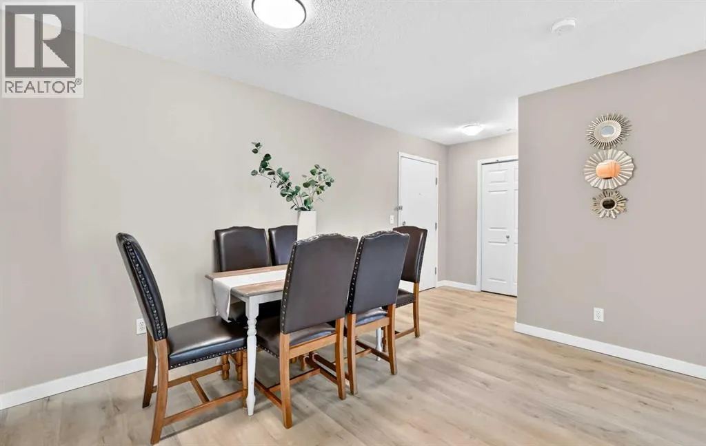 3116, 10 Prestwick Bay SE