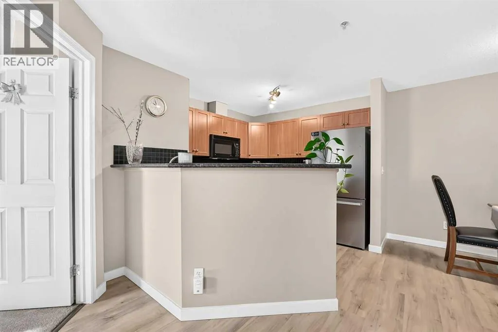 3116, 10 Prestwick Bay SE
