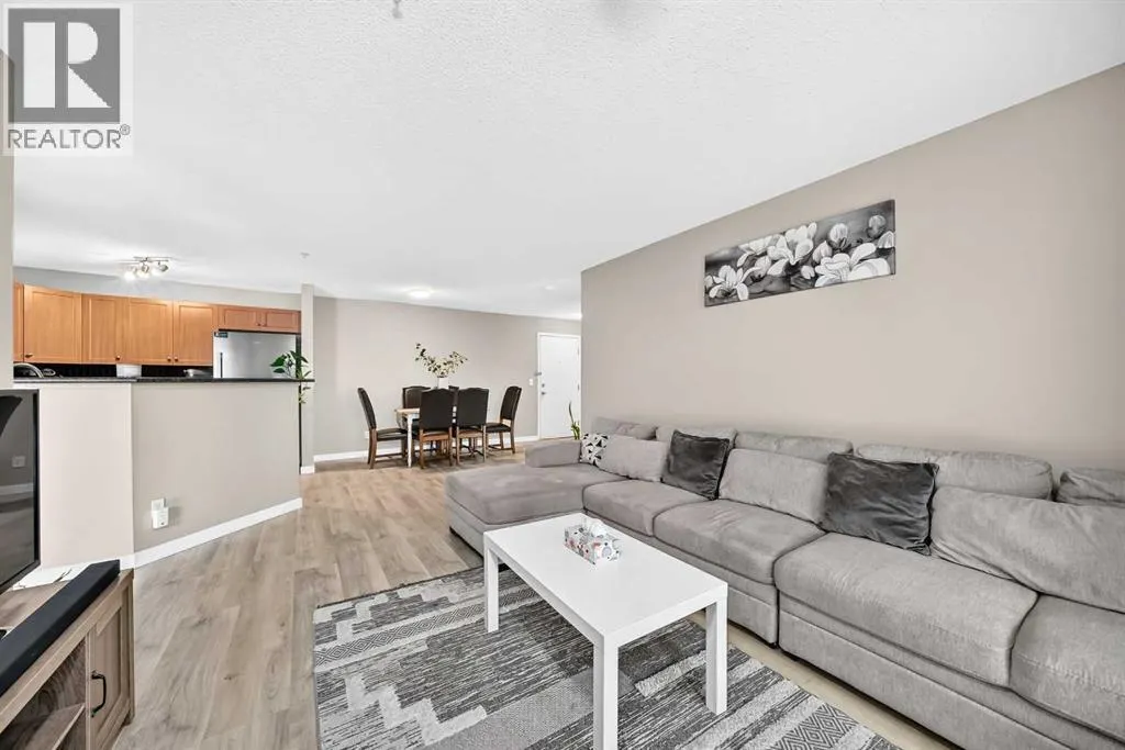 3116, 10 Prestwick Bay SE