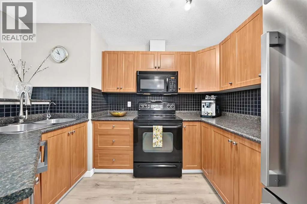 3116, 10 Prestwick Bay SE