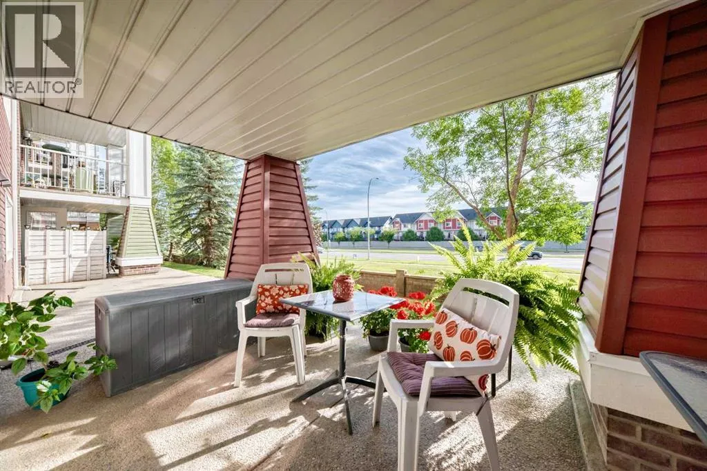 3116, 10 Prestwick Bay SE
