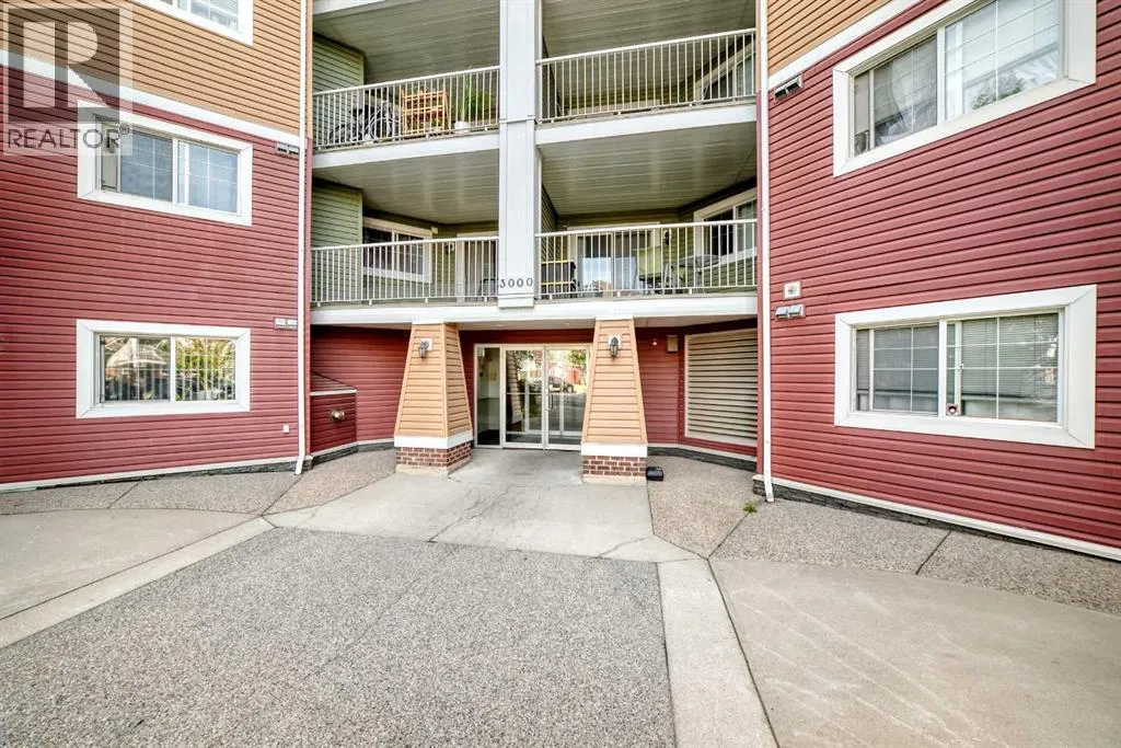 3116, 10 Prestwick Bay SE