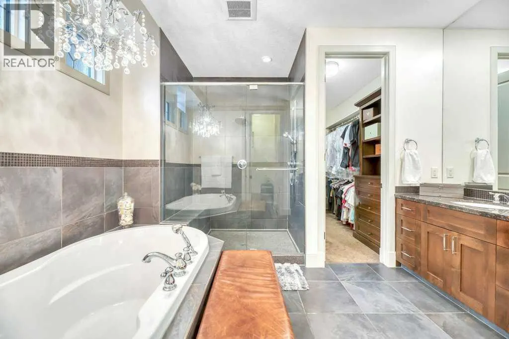 377 Evergreen Circle SW