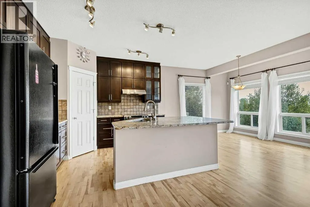92 Everhollow Way SW
