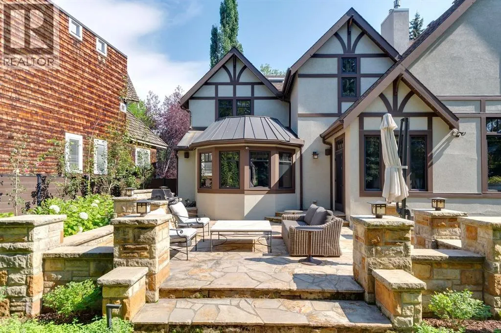 2703 Carleton Street SW