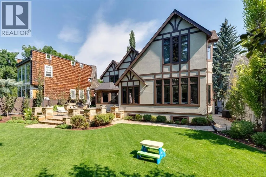 2703 Carleton Street SW