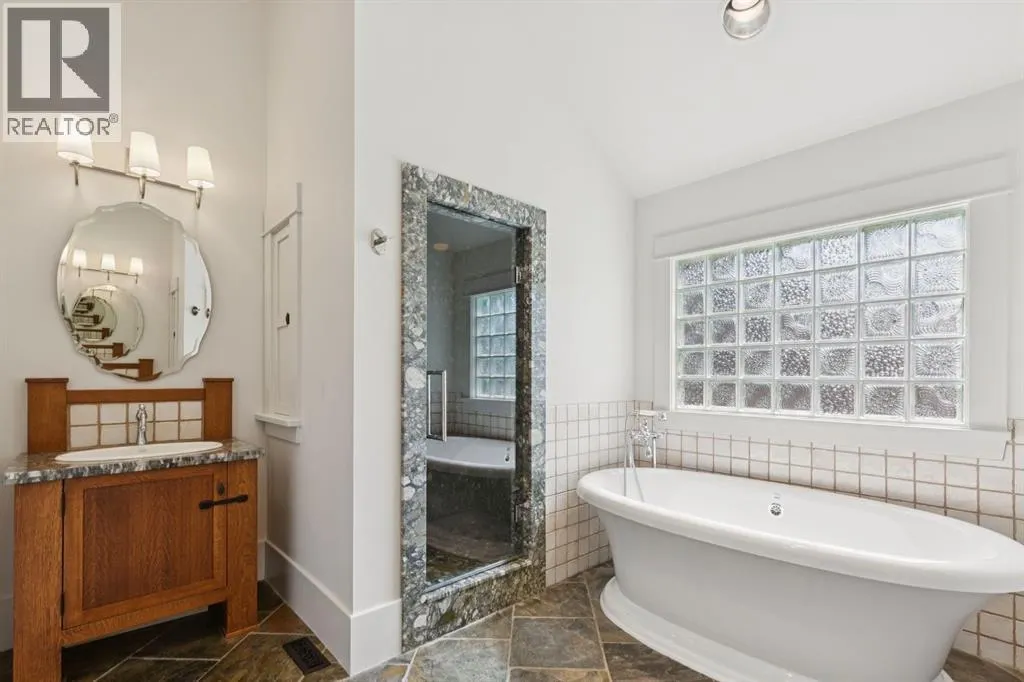 2703 Carleton Street SW