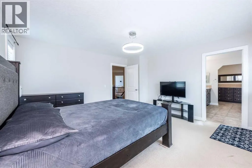 35 Aspen Stone Way SW