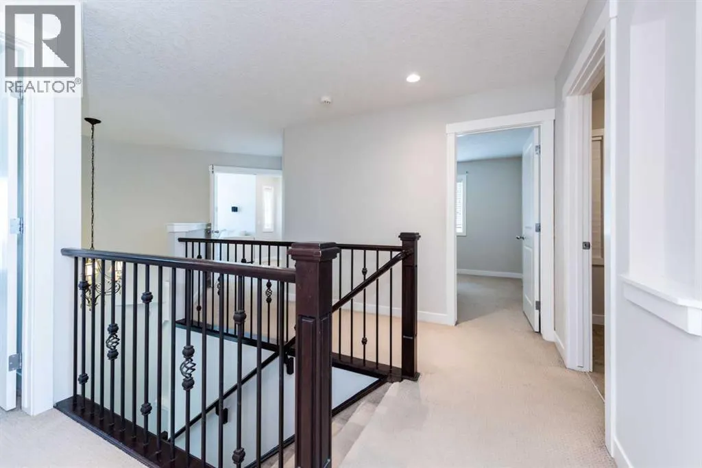 35 Aspen Stone Way SW