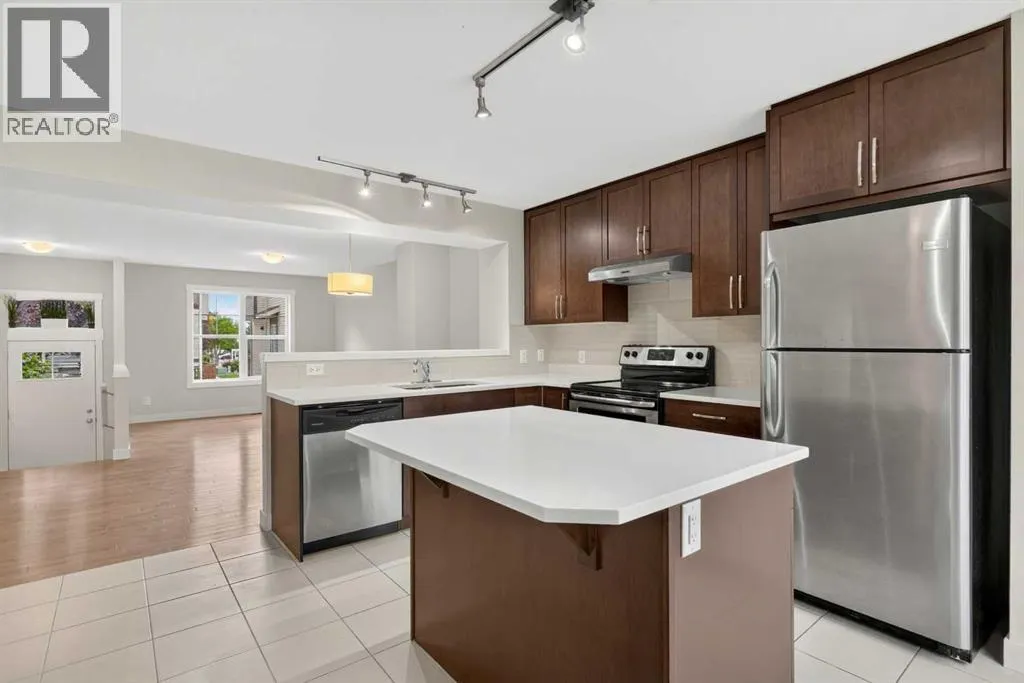 1106 Mckenzie Towne Row SE