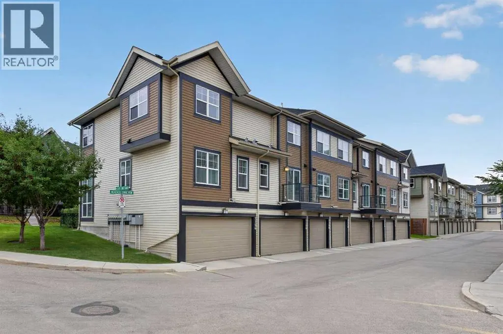 1106 Mckenzie Towne Row SE