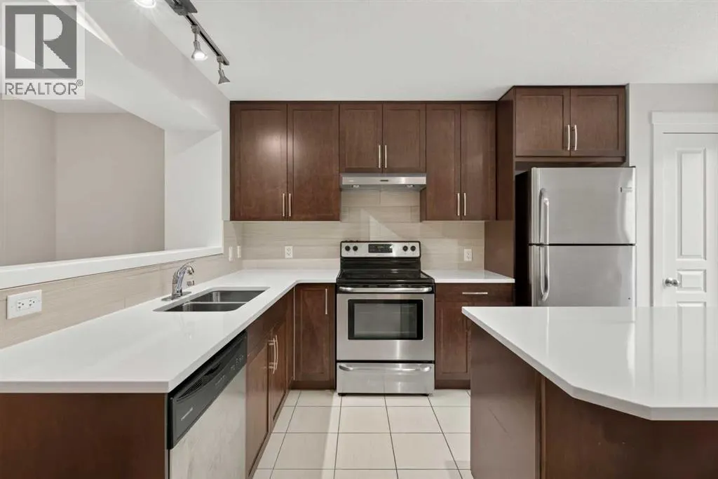 1106 Mckenzie Towne Row SE