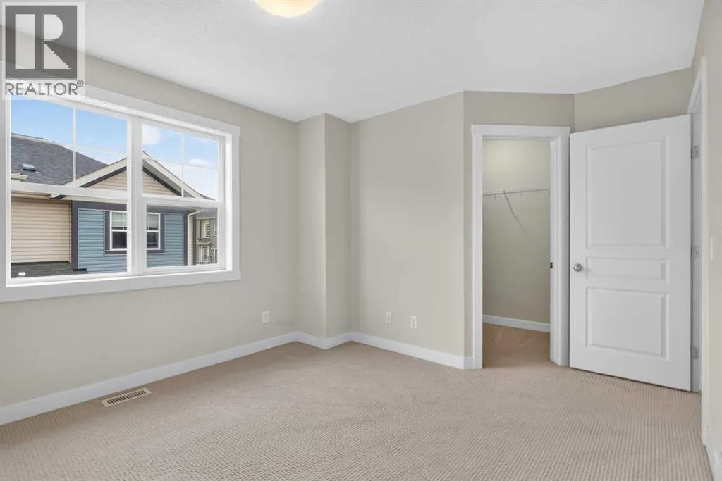 1106 Mckenzie Towne Row SE