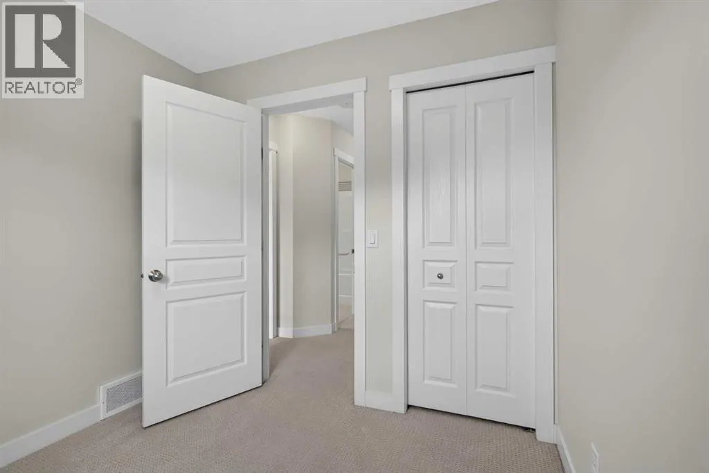 1106 Mckenzie Towne Row SE