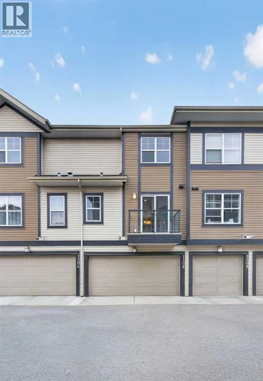1106 Mckenzie Towne Row SE