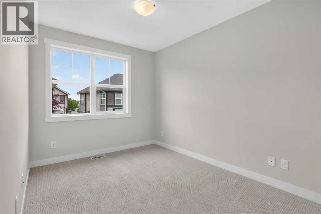 1106 Mckenzie Towne Row SE