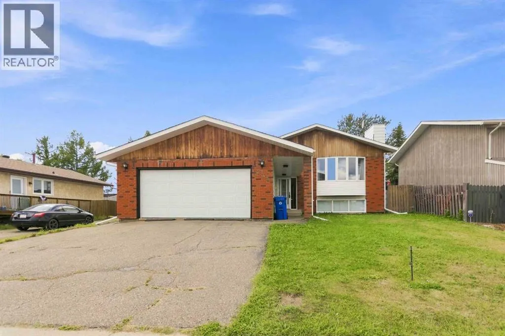 234 Kennedy Crescent