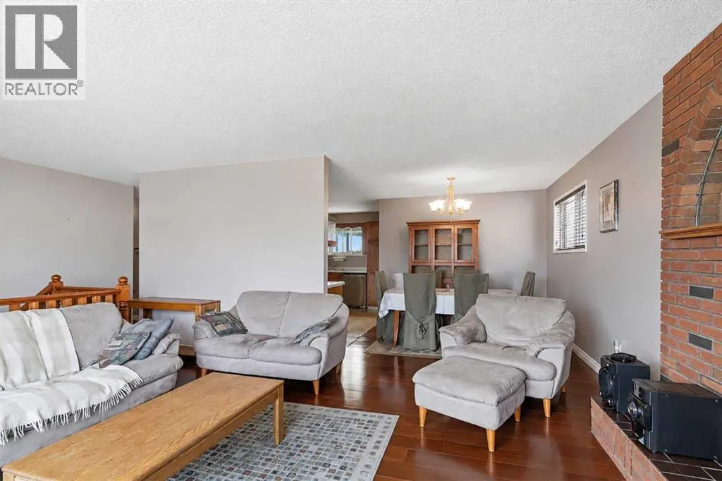 234 Kennedy Crescent