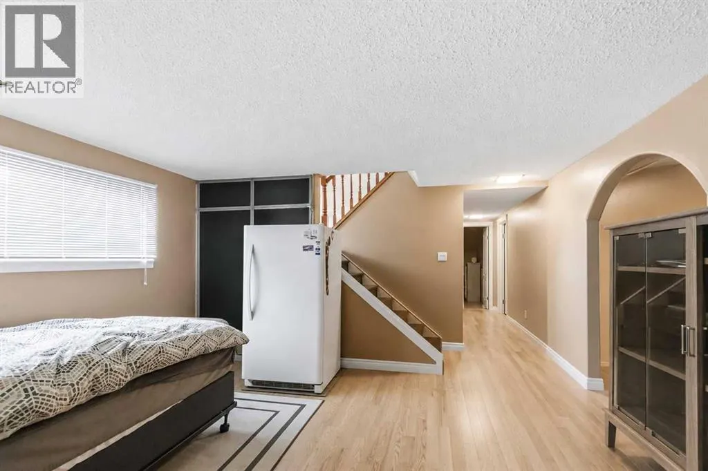 234 Kennedy Crescent